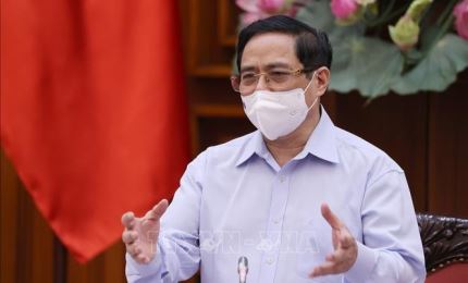 Premier vietnamita orienta la respuesta al COVID-19