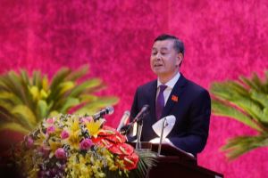 El camarada Ngo Van Tuan fue elegido secretario del Comité del Partido de la provincia de Hoa Binh
