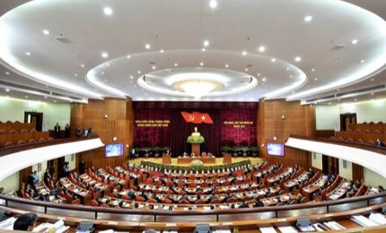 Densa agenda de trabajo en la cuarta jornada del XIII pleno del Comité Central del Partido Comunista de Vietnam