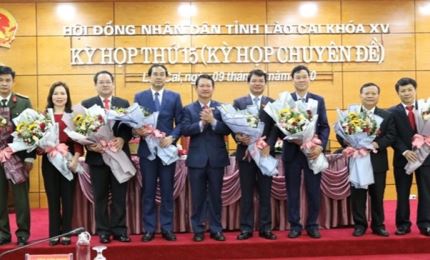 La XV reunión temática del Consejo Popular de Lao Cai destaca la renovación de puestos de responsabilidad