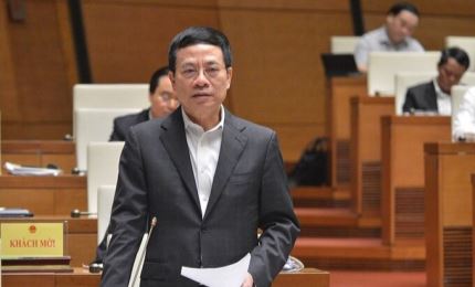 Diputados vietnamitas continúan interpelando a miembros del gobierno