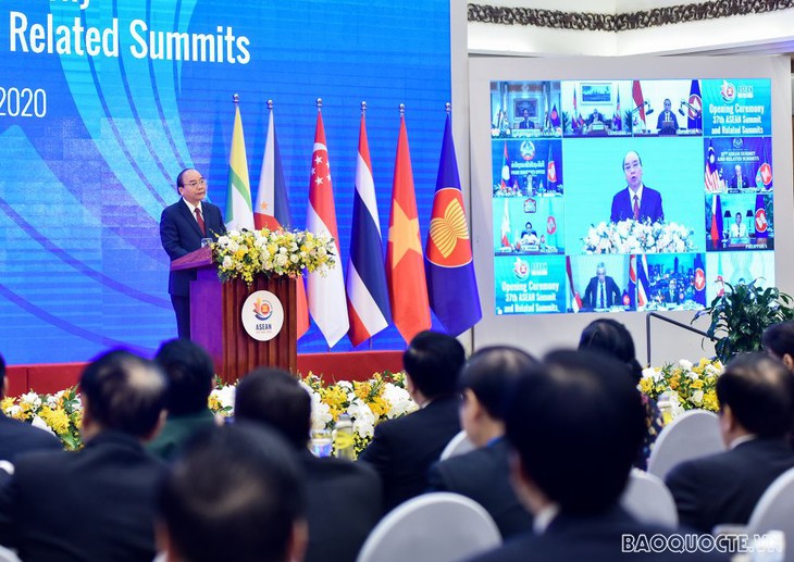 El primer ministro vietnamita y también presidente de la Asean 2020 en el acto de apertura (Foto: baoquocte.vn)