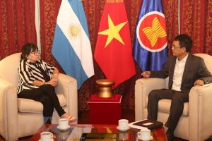 Las relaciones de cooperación entre Vietnam y Argentina reciben un nuevo impulso
