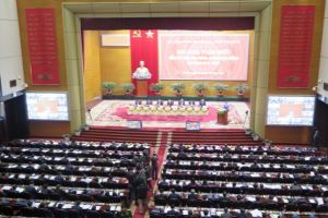 Máximo líder vietnamita orienta la lucha contra la corrupción