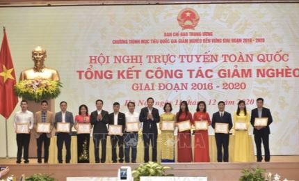 El periódico en línea del Partido Comunista de Vietnam gana el premio A del Premio Nacional de Periodismo para la reducción de la pobreza