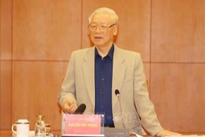 Máximo líder vietnamita orienta la lucha anticorrupción