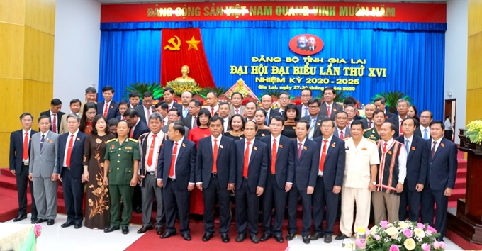 El XVI Congreso del Comité partidista de Gia Lai, mandato 2020-2025.