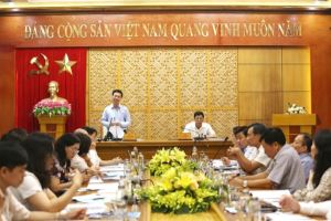 La localidad norteña de Bac Giang determinada a elevar la calidad del informe político para el XIII Congreso del Partido