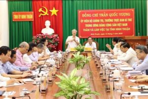 Ninh Thuan debe mejorar las capacidades del equipo humano en el nuevo mandato del Comité local del Partido