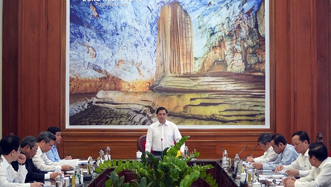 Pham Minh Chinh, jefe de la Comisión de Organización del Comité Central del Partido Comunista de Vietnam intervino en la reunión.