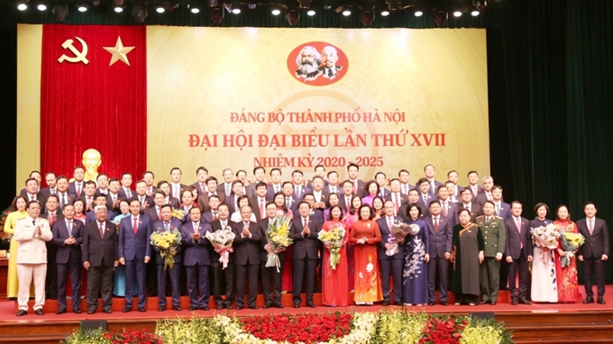 El Comité ejecutivo del Comité del Partido de Hanói, mandato 2020-2025.