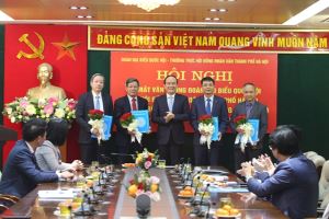 Presentada la Oficina de la delegación de diputados y del consejo popular de Hanói