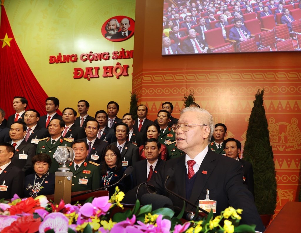 Nguyen Phu Trong, reelegido como secretario general del Partido y jefe del Estado pronuncia el discurso de clausura.