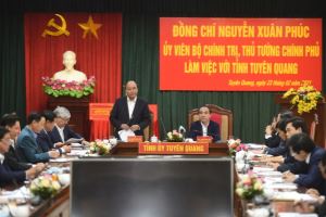 El primer ministro de Vietnam pide convertir a Tuyen Quang en una base de producción silvícola del país