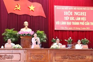 La presidenta del Parlamento vietnamita orienta el desarrollo de la ciudad de Can Tho
