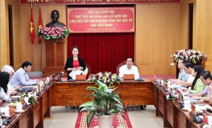La líder del Legislativo vietnamita cumple agenda de trabajo en la provincia de Kien Giang