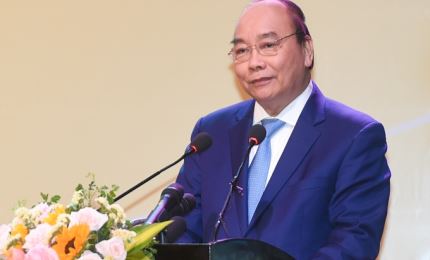 El primer ministro de Vietnam orienta el desarrollo de la economía del delta del río Mekong