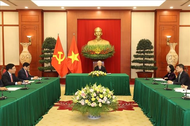 El secretario general del Partido Comunista y presidente de Vietnam, Nguyen Phu Trong, durante la conversación telefónica.