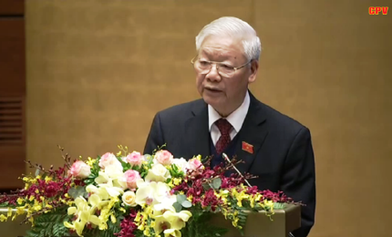 Máximo dirigente de Vietnam pronuncia el informe sobre su mandato ante el Parlamento
