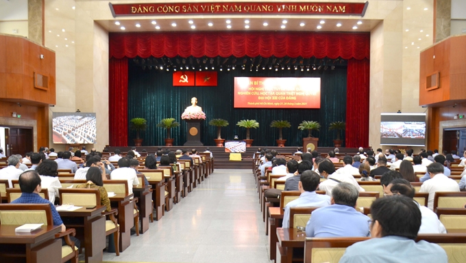 Los delegados en el Comité partidista de Ciudad Ho Chi Minh.
