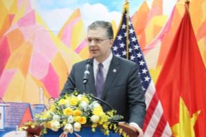 Nominado el Embajador de EE.UU. en Vietnam como asistente del subsecretario de Estado encargado de Asia Oriental