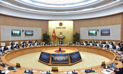 Gobierno vietnamita decidido a promover la producción y los negocios en 2021