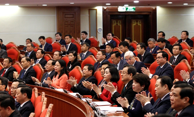 Los delegados al segundo Pleno del Comité Central del Partido Comunista de Vietnam.