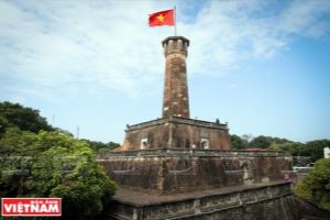 La Torre de la Bandera Nacional: testigo del desarrollo de la capital vietnamita